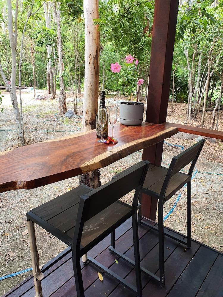 Airlie Beach Eco Cabins