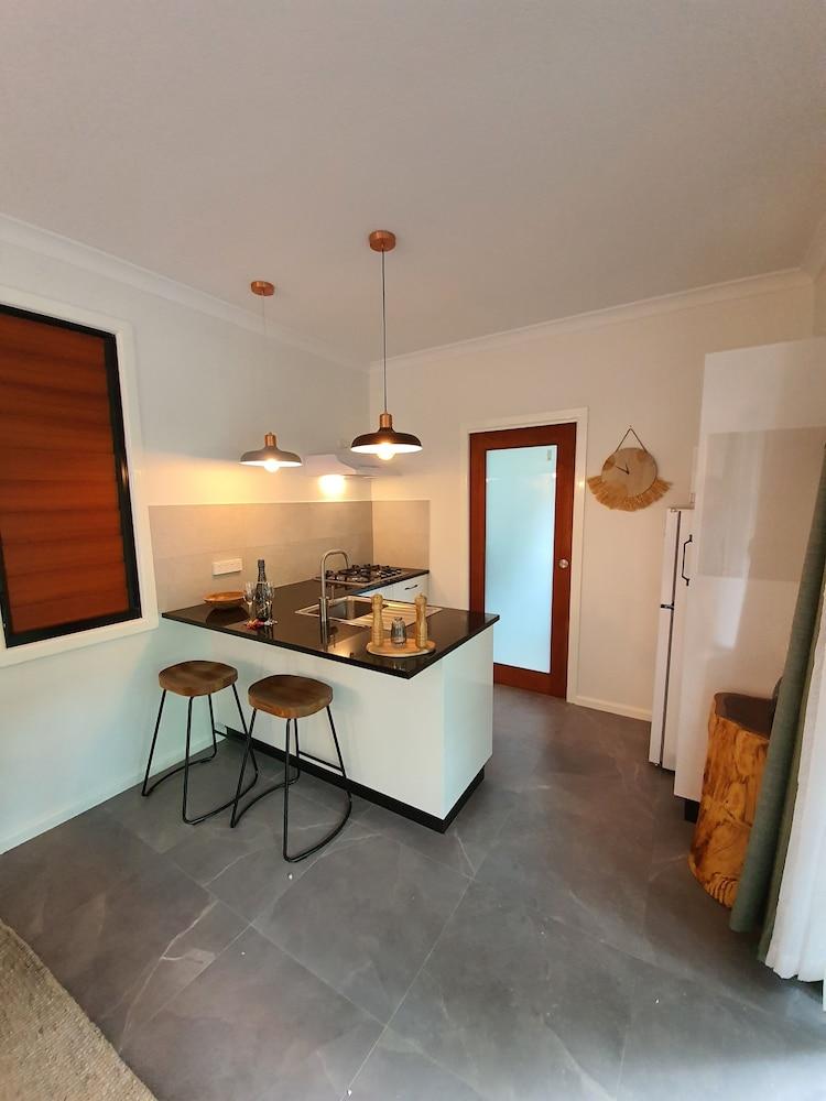 Airlie Beach Eco Cabins