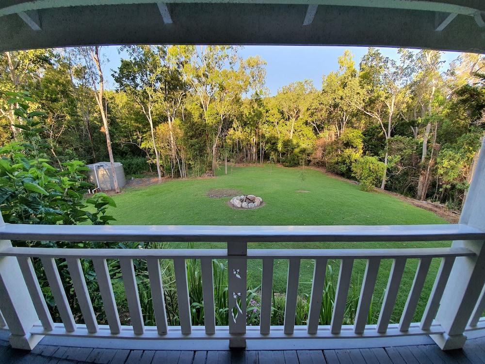 Airlie Beach Eco Cabins
