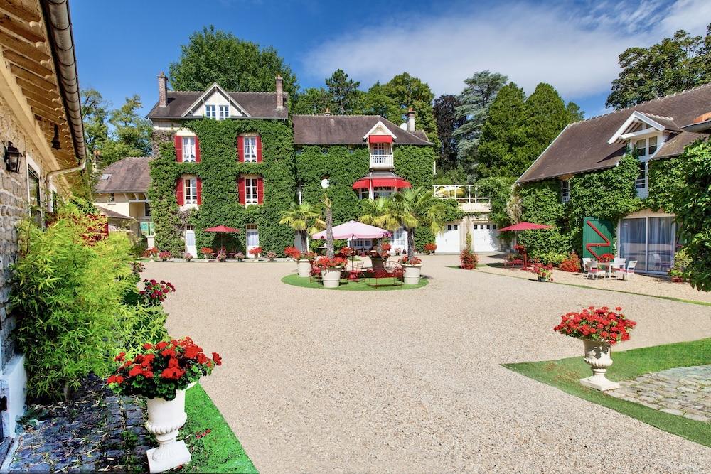 Le Manoir Des Cavaliers