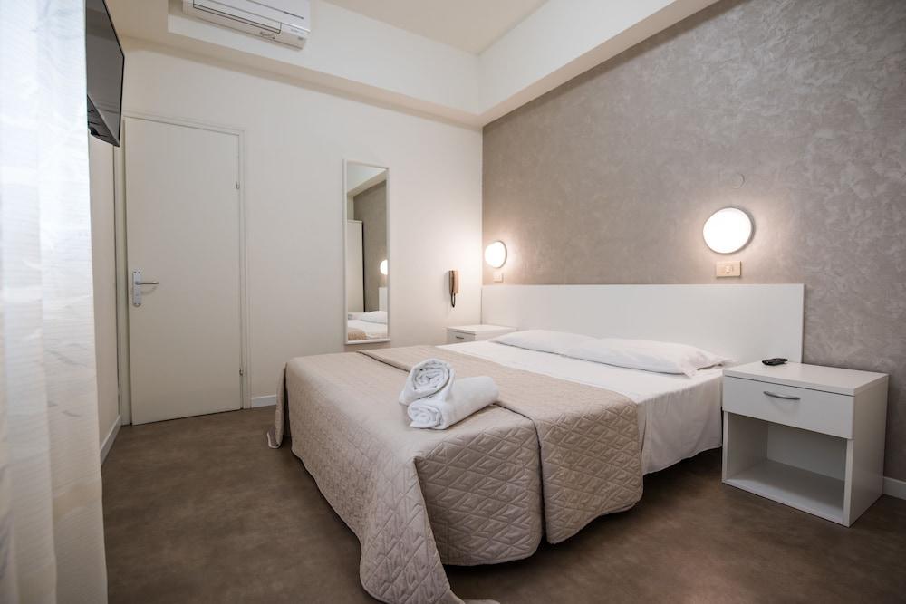 Hotel Cristina