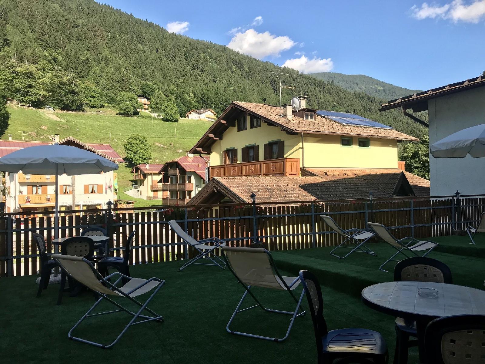 Hotel Casteluce