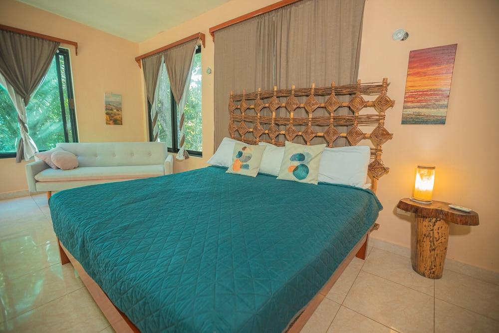 Pier Hotel Bacalar
