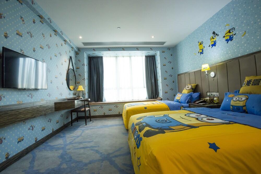 Landmark Hotel