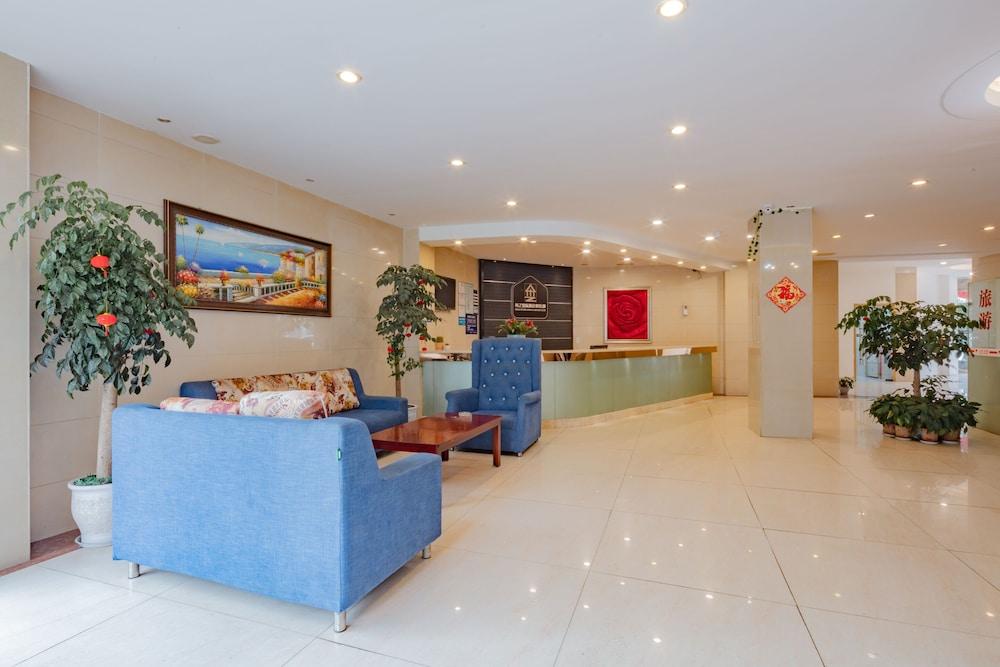 Chengdu Pinyi Minsheng Holiday Hotel