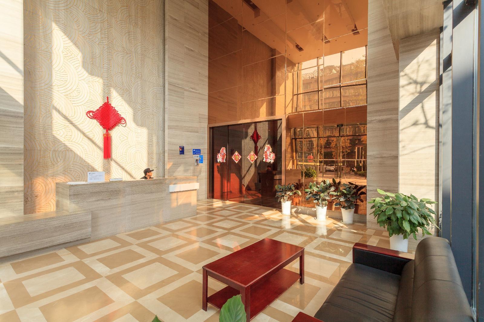 Chengdu Tu Le Apartment Kuai Zhai Xiang Zi Branch