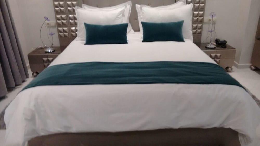 Hospitality Inn