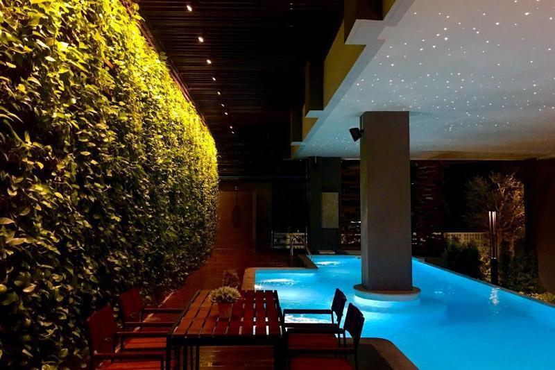 Nadee 10 Resort & Hotel