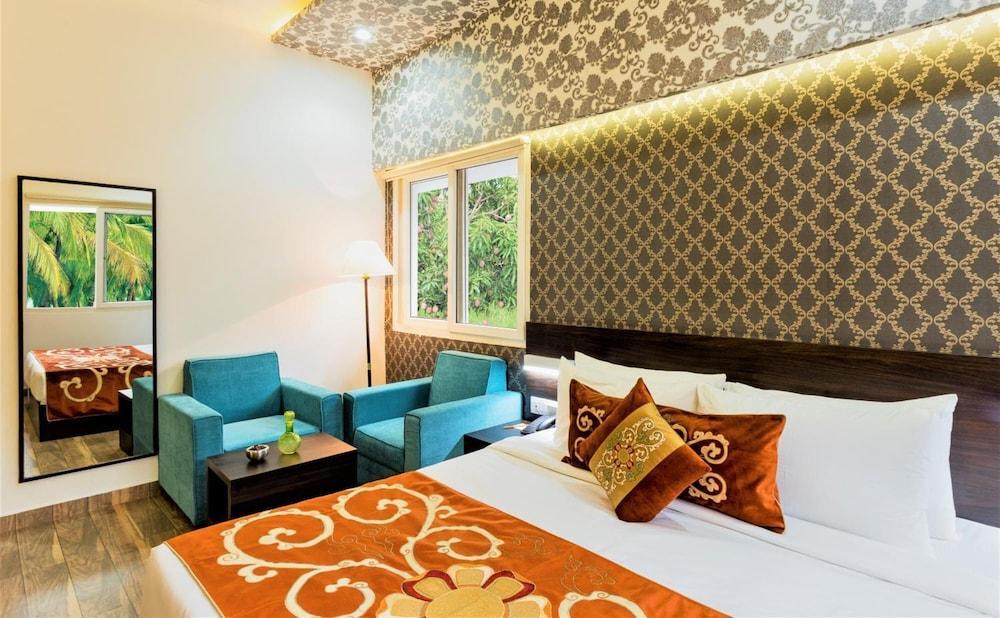 Summit Hampton Hotel