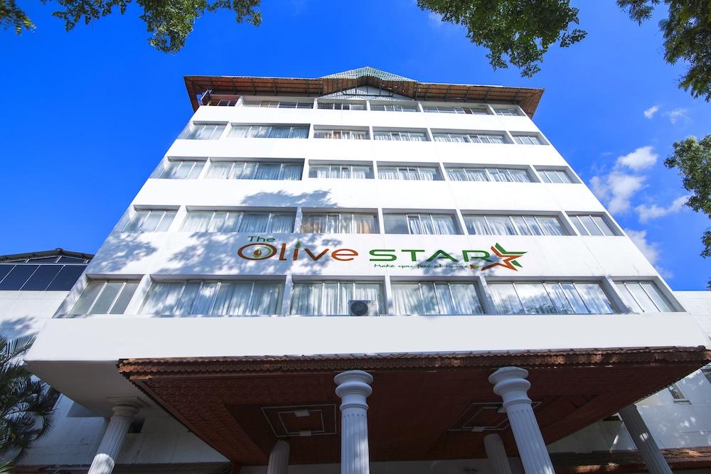 The Olive Star