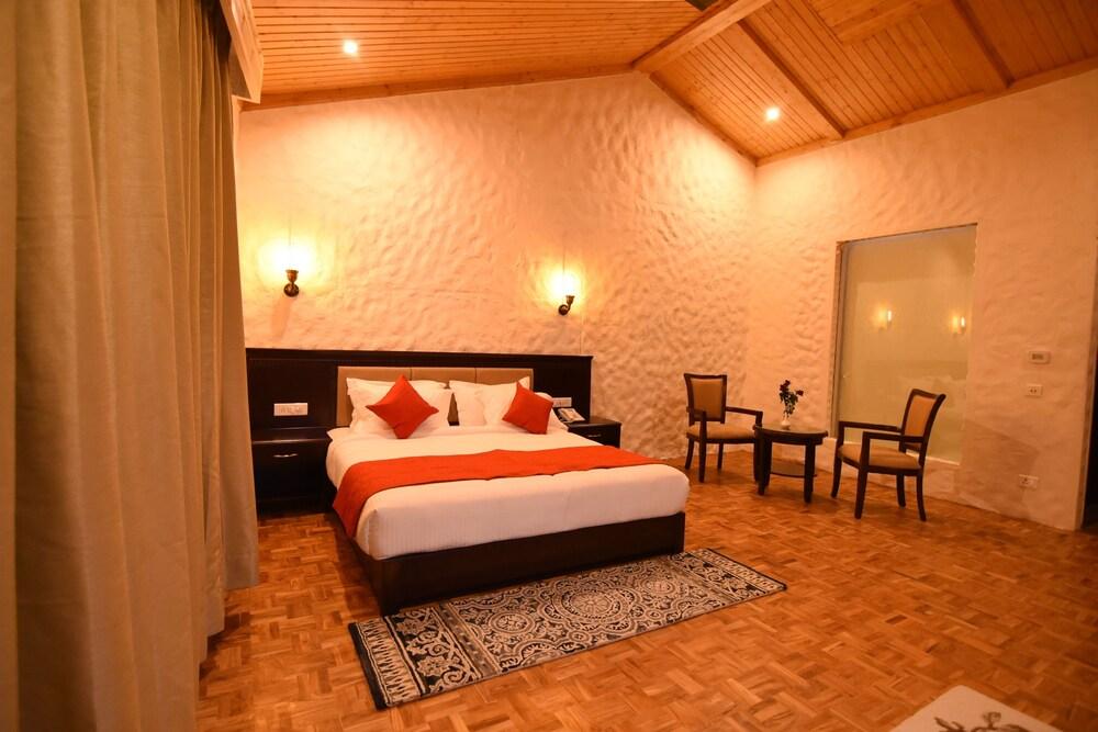 Shaantam Resort