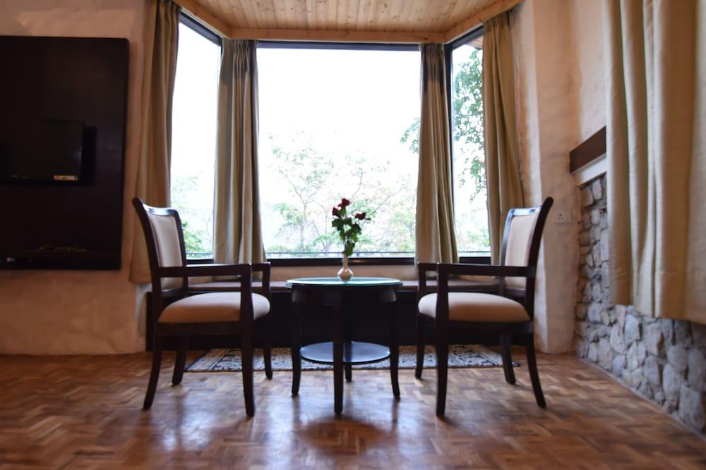 Shaantam Resort