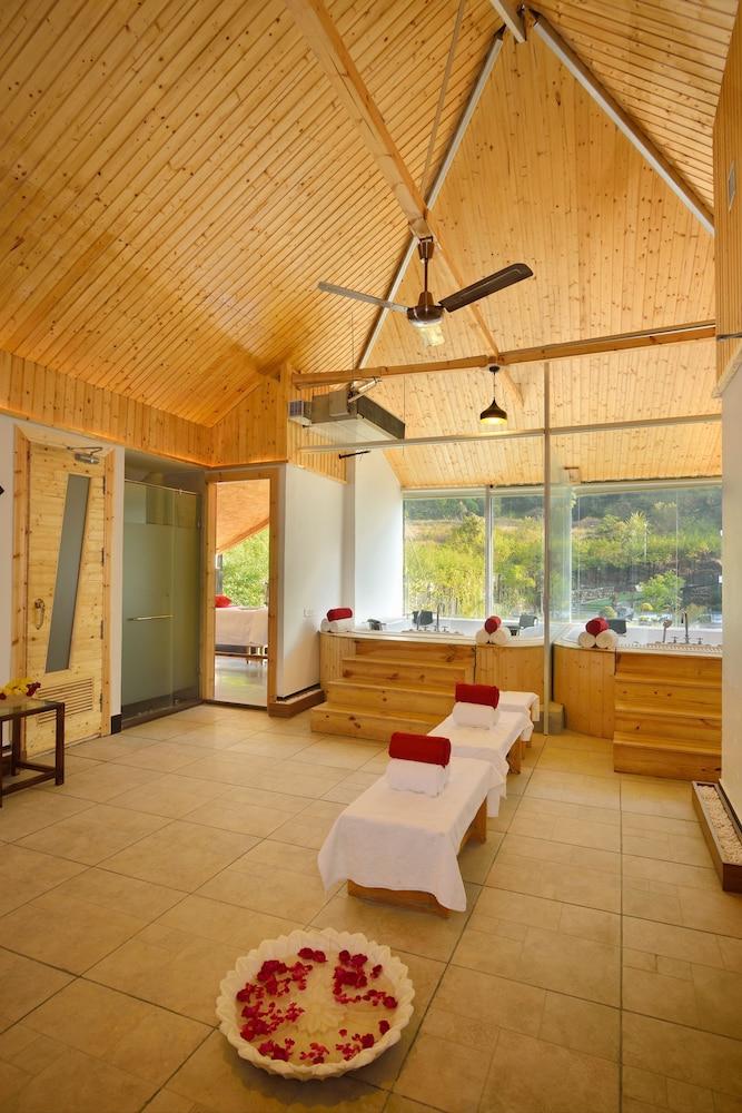 Shaantam Resort