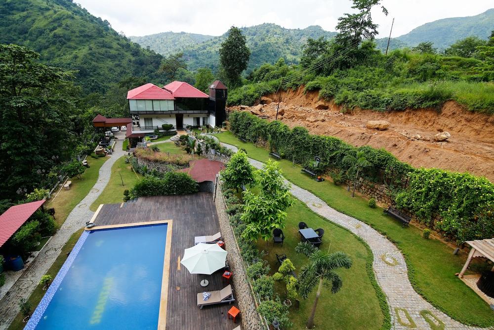 Shaantam Resort