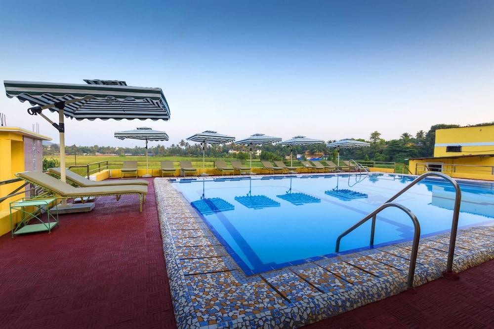 Oliva Resorts