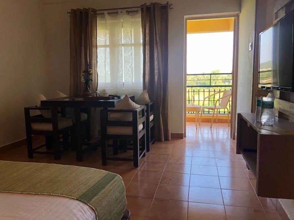 Oliva Resorts