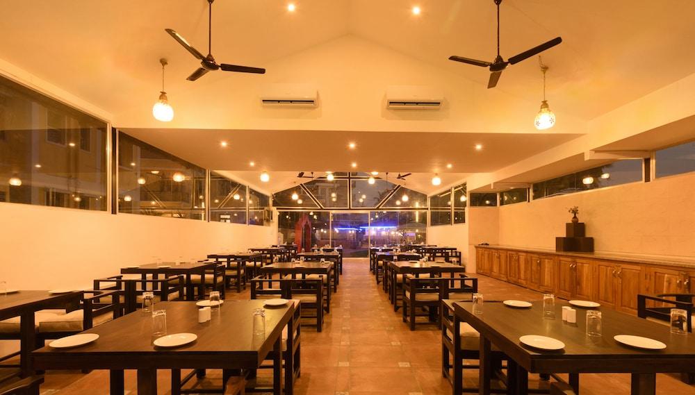 Oliva Resorts