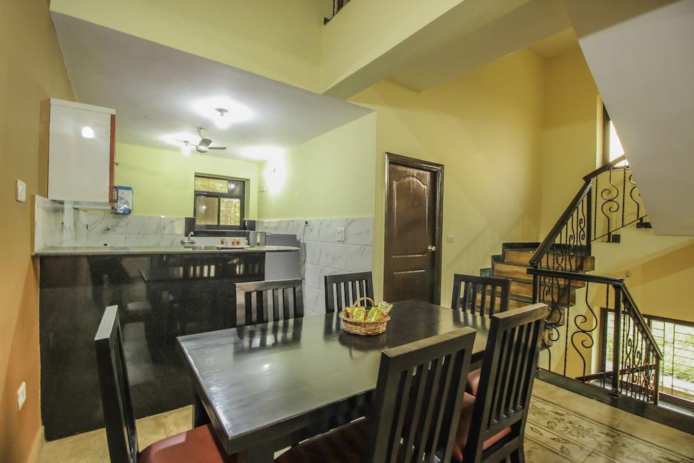 OYO 10402 Home 4BHK Villa Panjim Old Goa Highway