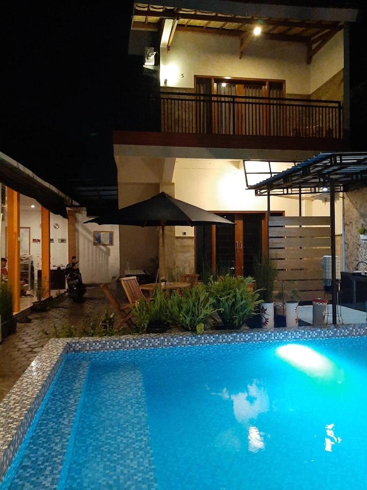 Indah Nusantara Homestay