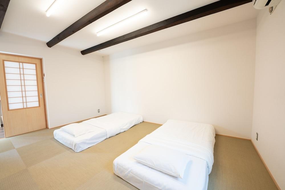B&B Neagari