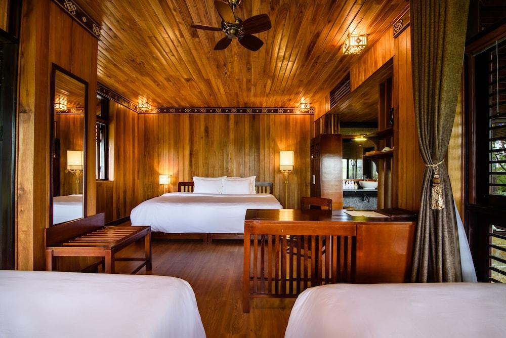 Sankofa Village Hill Resort And Spa