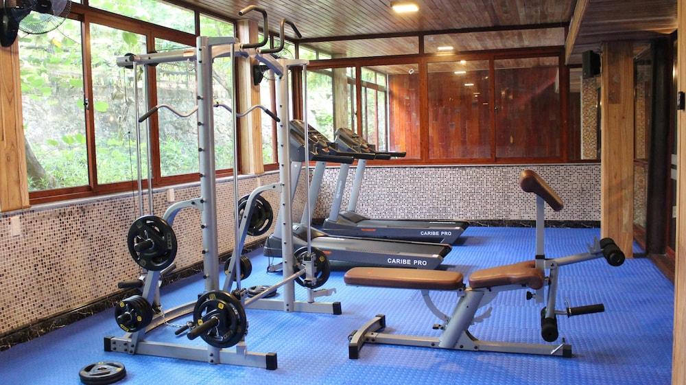 Sankofa Village Hill Resort And Spa