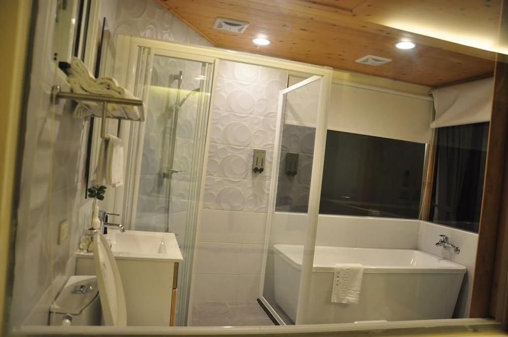 Rensheng Resort
