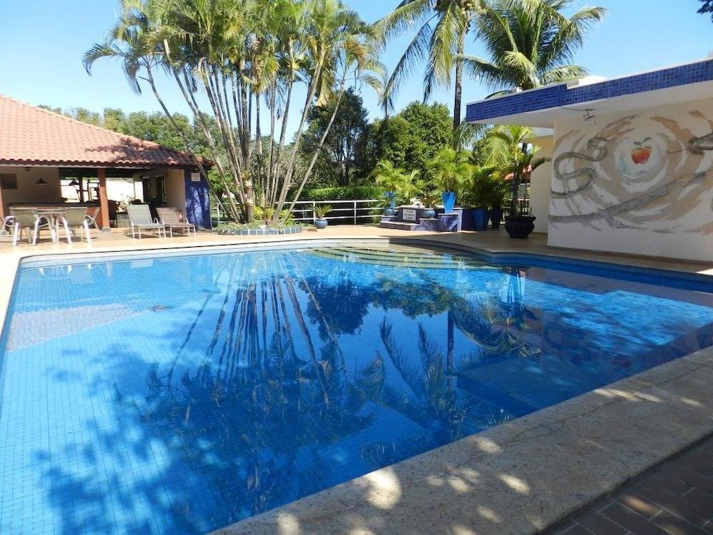 Paradise Inn Hotel