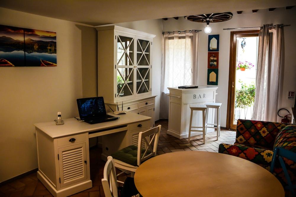 Atlantis Inn Castelgandolfo