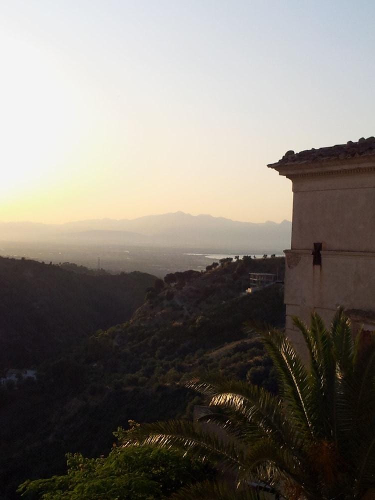La Terrazza Bed & Breakfast