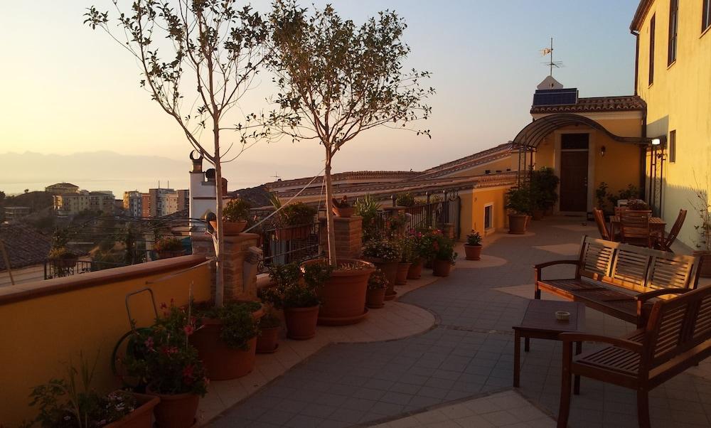 La Terrazza Bed & Breakfast