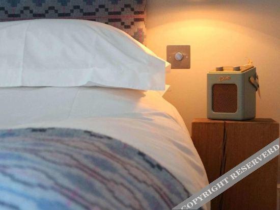 Harbourmaster Hotel