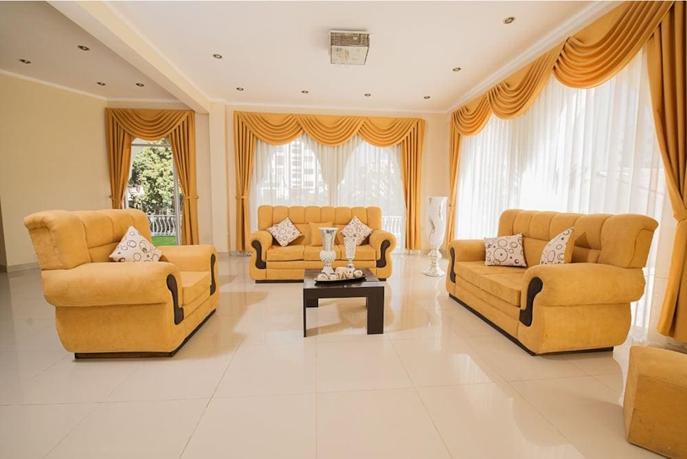 Hotel Ganesh Srl