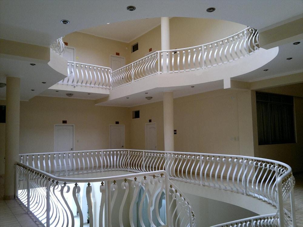 Hotel Ganesh Srl