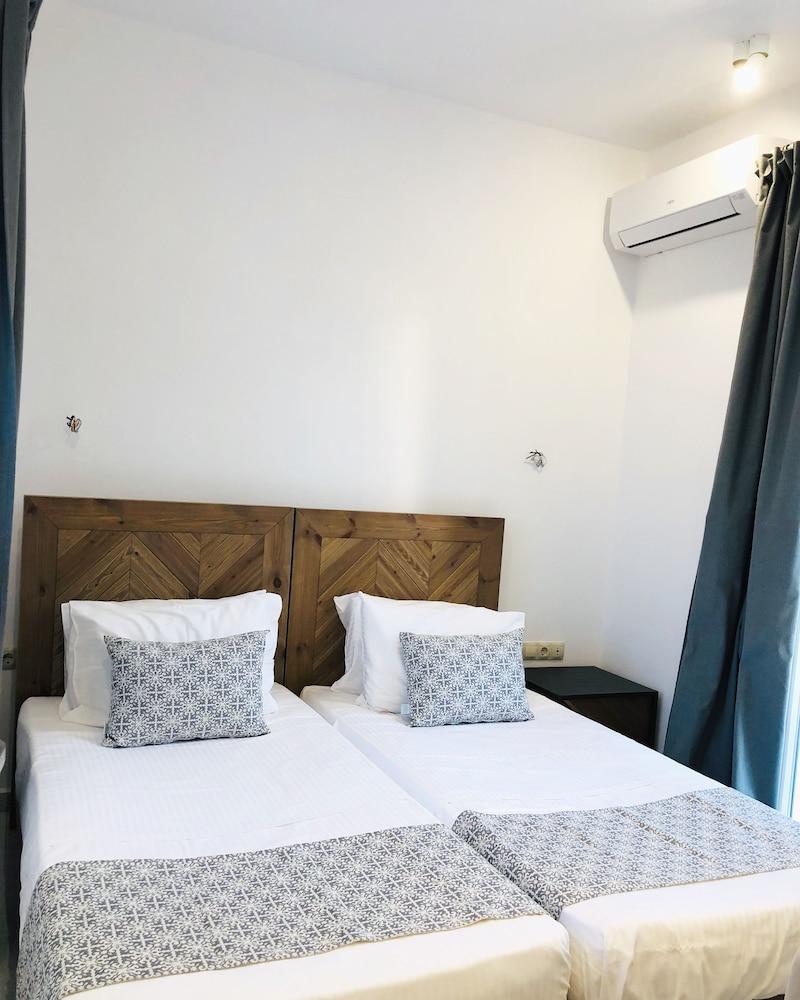 Blu August Private Residences