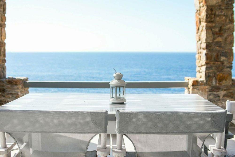 Cape Suites