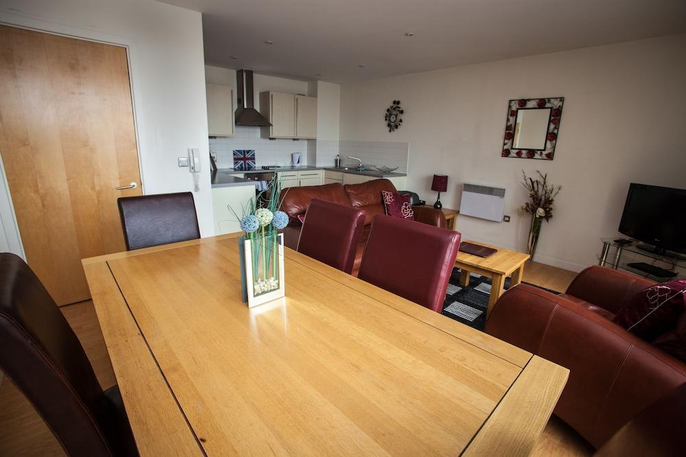 Cranbrook House Serviced Apartments