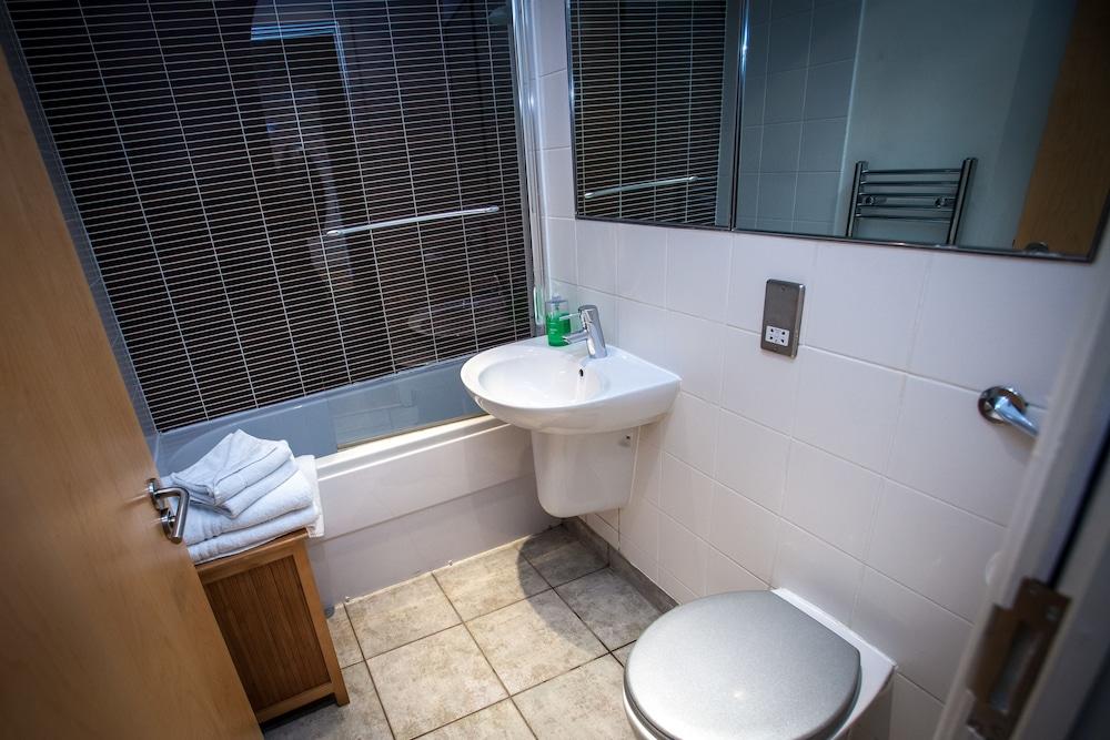 Cranbrook House Serviced Apartments