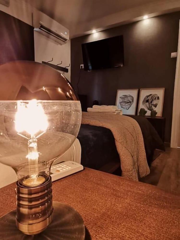F3 Hostels