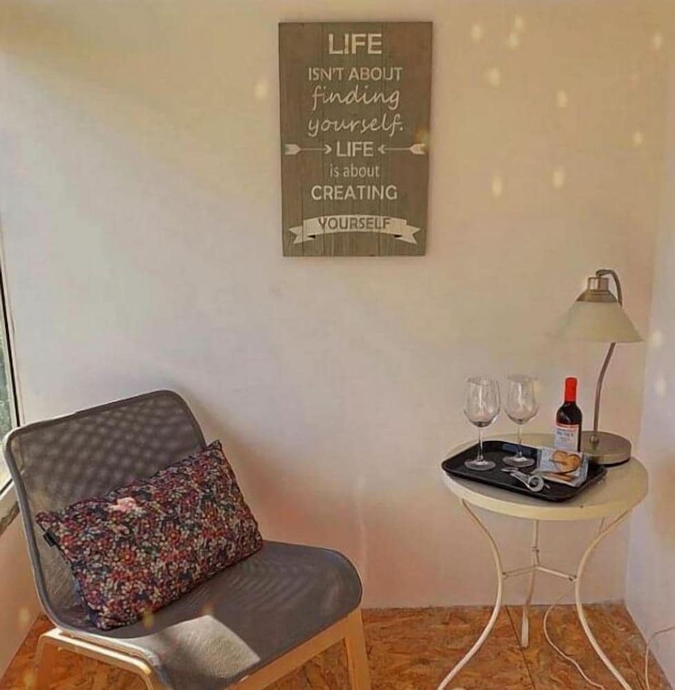 F3 Hostels