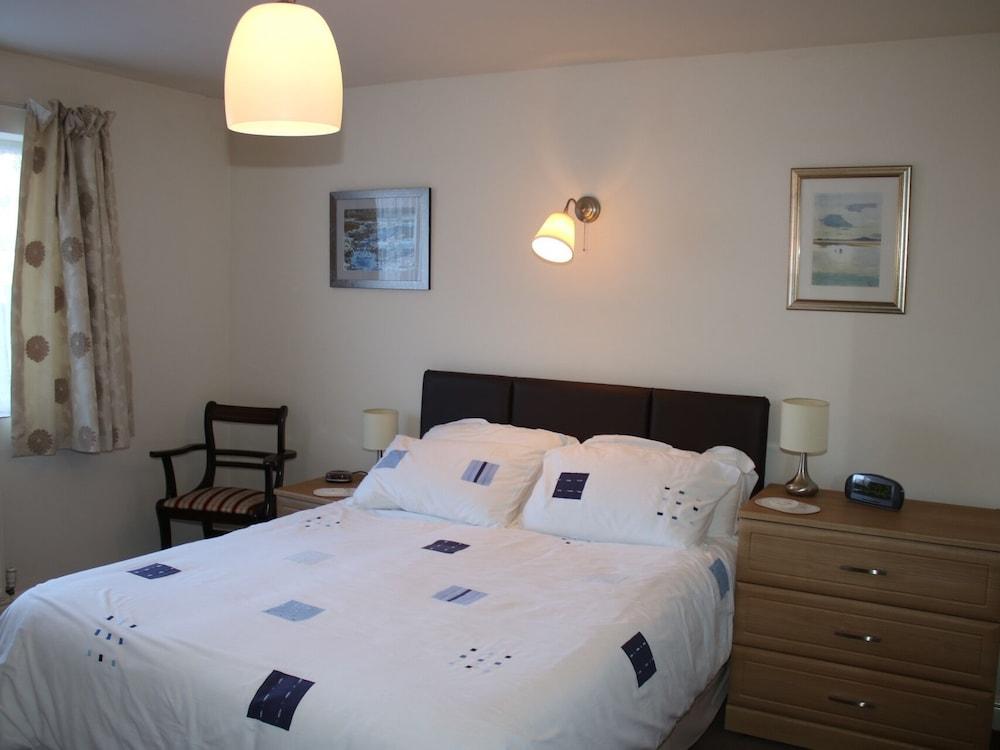 Redwings Lodge