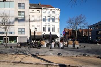 Oneluxstay Antwerp City Centre