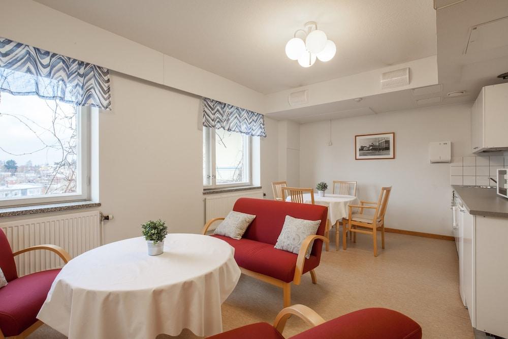 Budjet Hotel Easystay