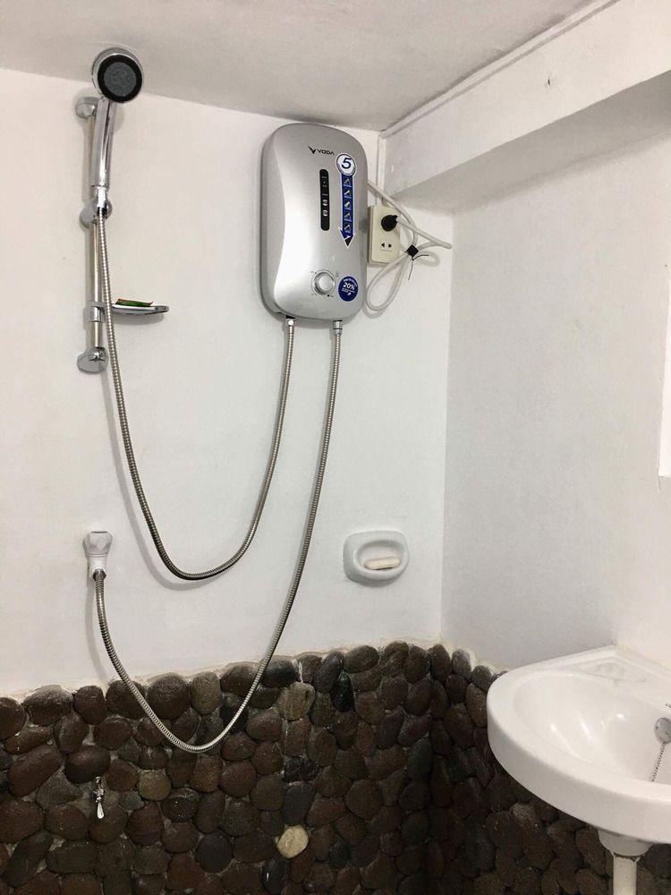 Bintana Sa Paraiso