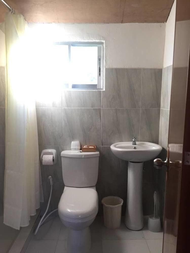 Bintana Sa Paraiso
