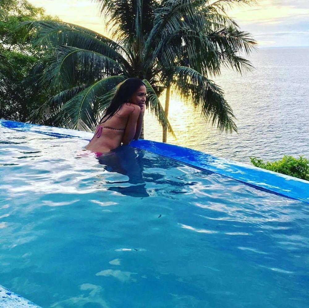 Bintana Sa Paraiso