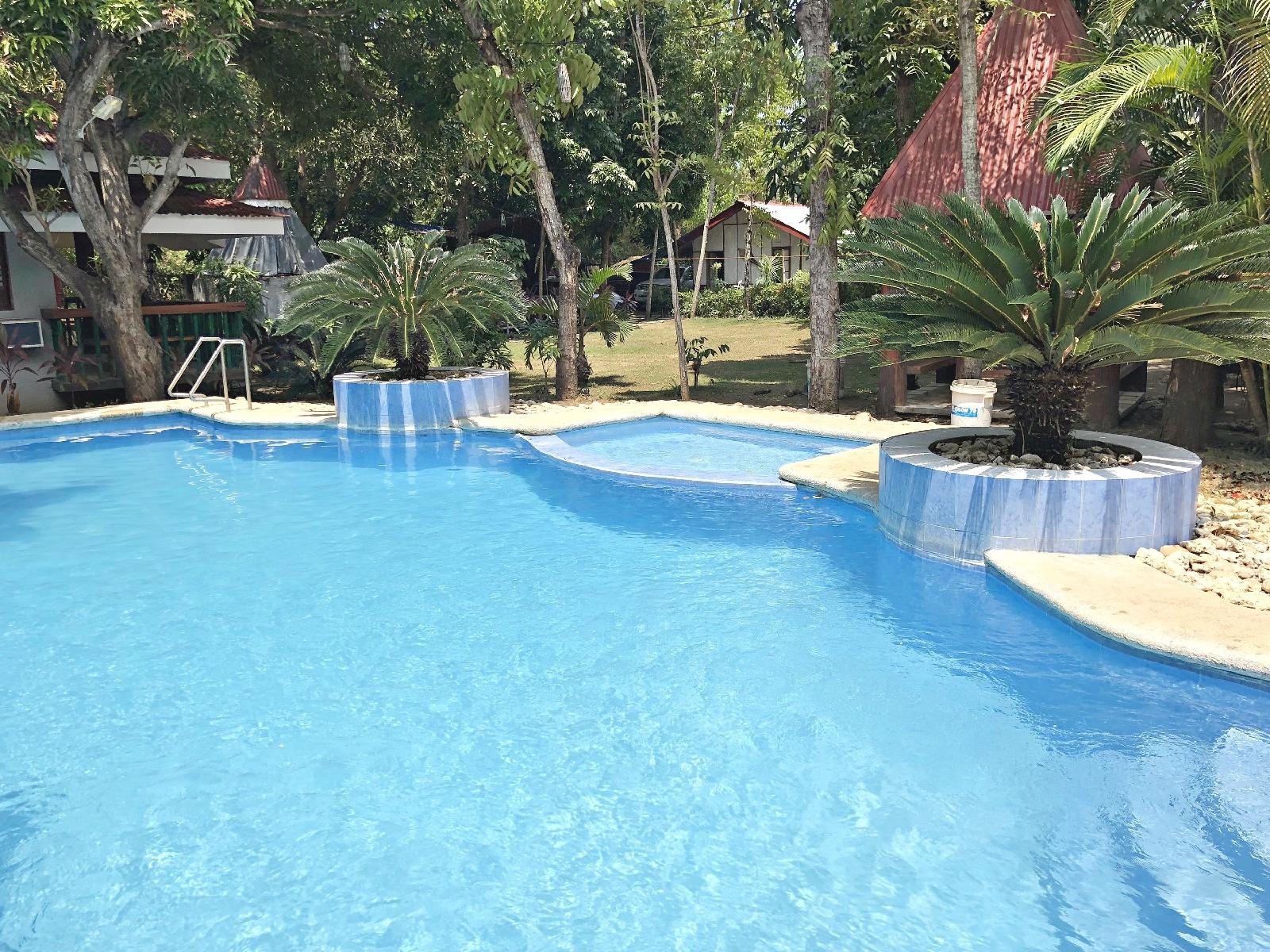 The Pelican's Resort