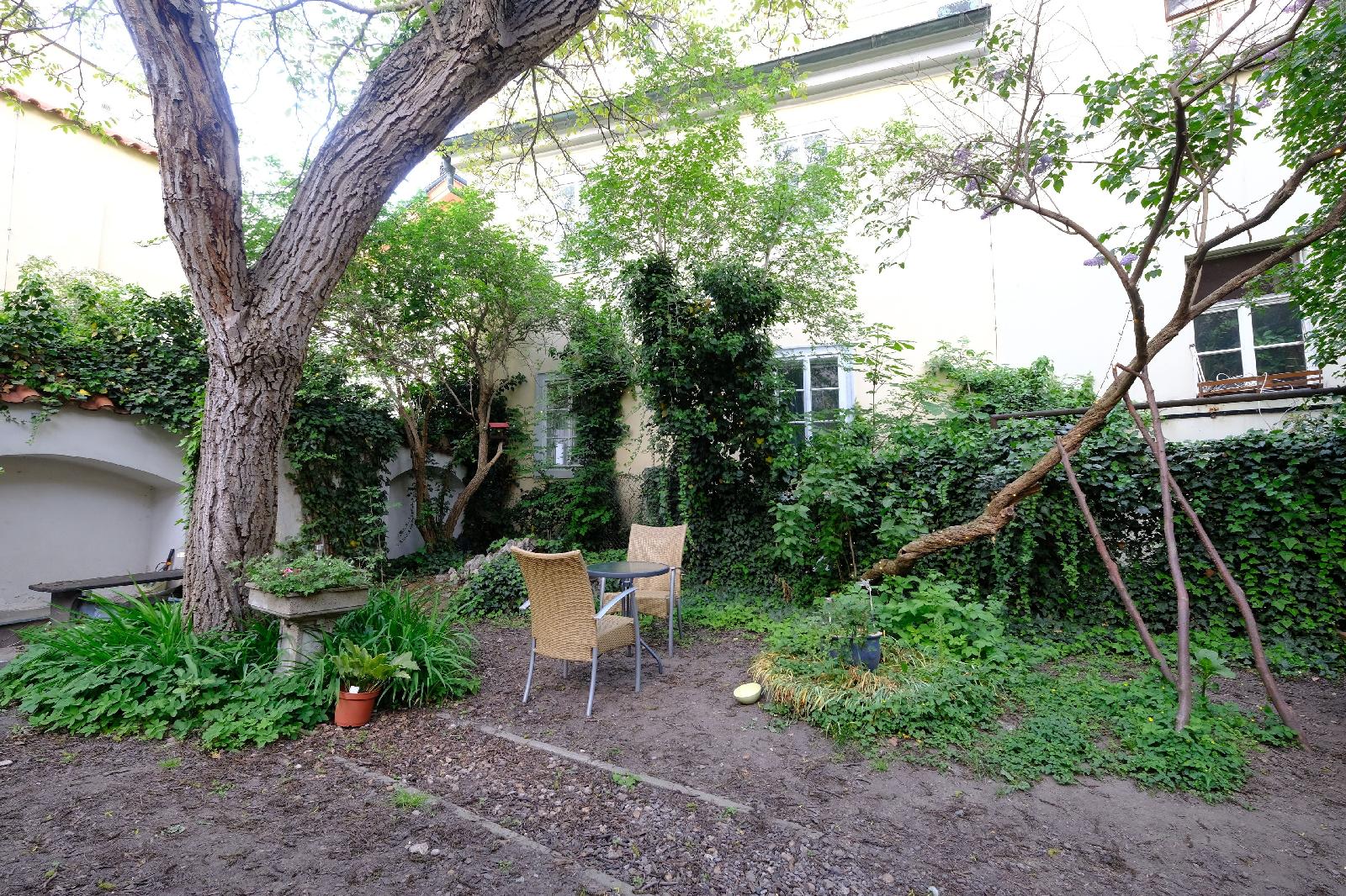 Pawlansky Apartments
