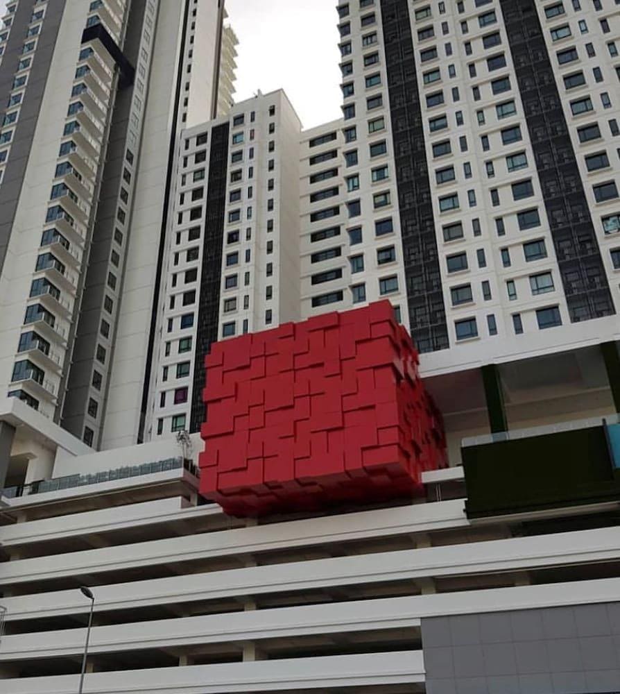 Cube @ One South