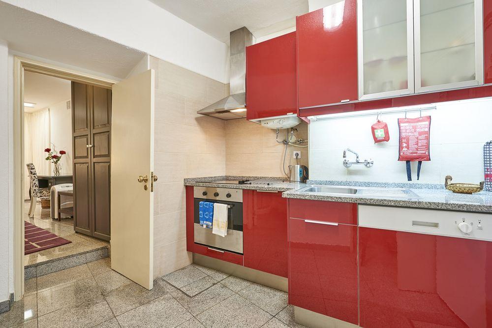 Discovery Apartment Estrela